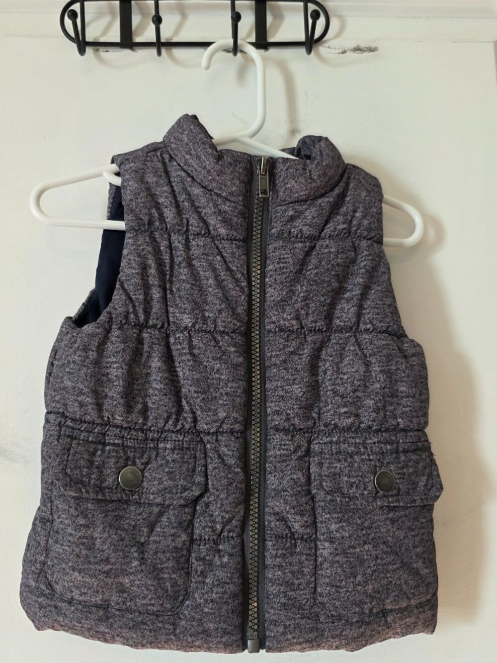 Rorie Whelan Kids Gray Quilted Puffer Vest Size 2T Toddler Zip Front Pockets